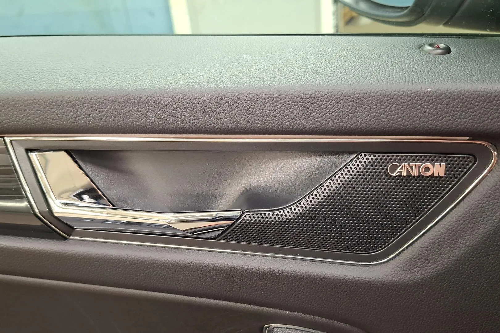Skoda Kodiaq UZY-699 carousel image