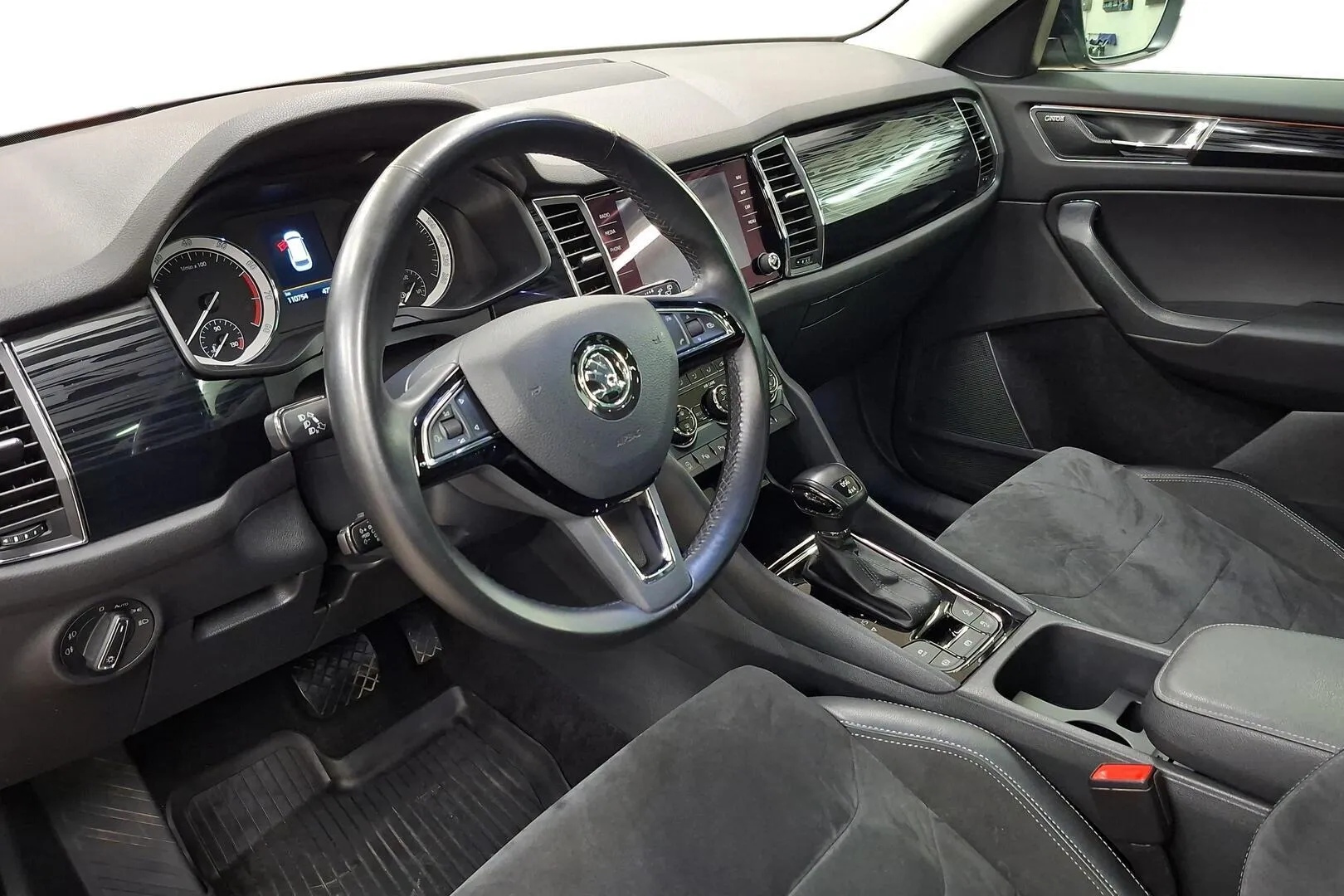 Skoda Kodiaq UZY-699 carousel image