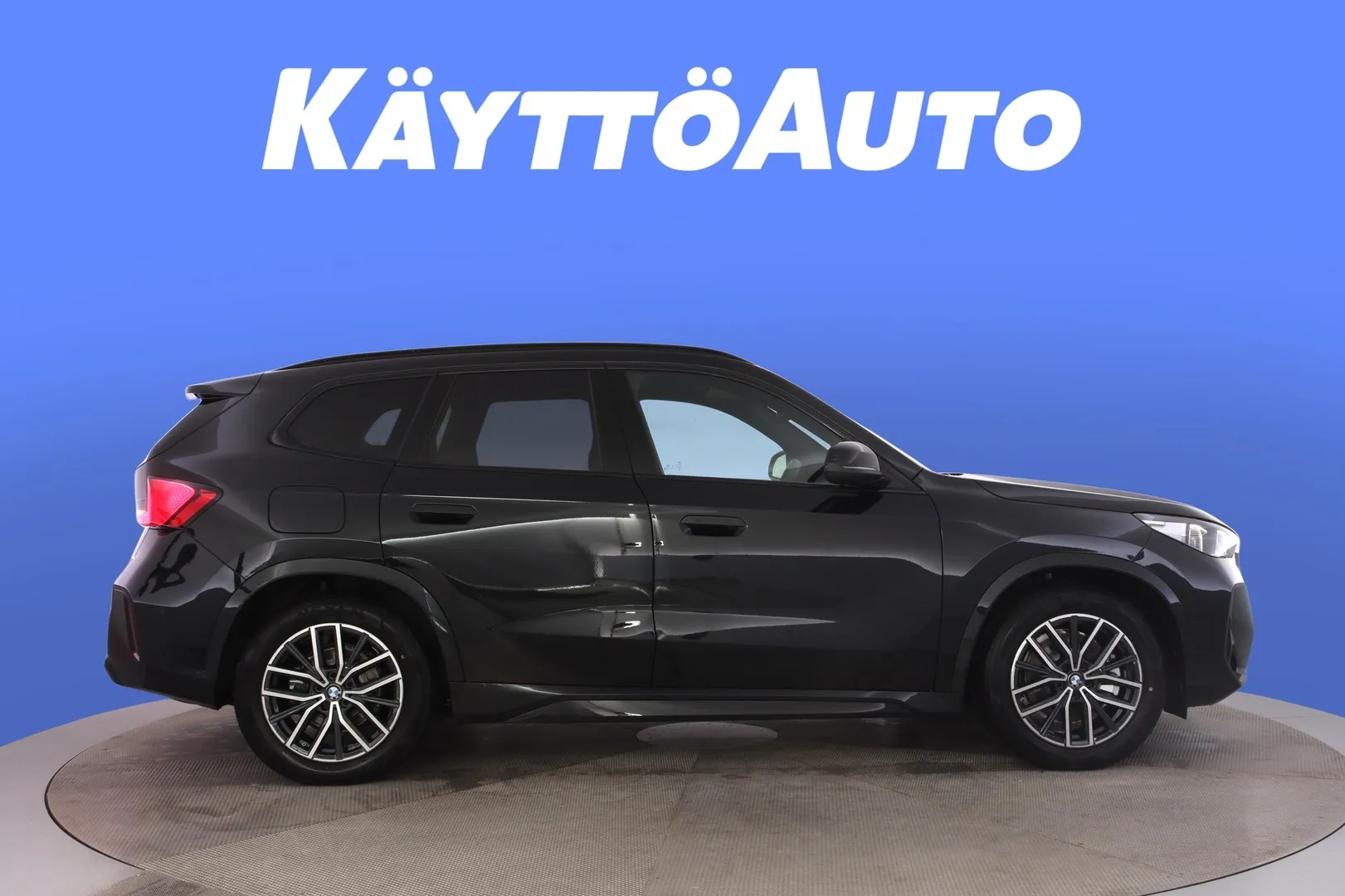 BMW iX1 ITA-966 carousel image