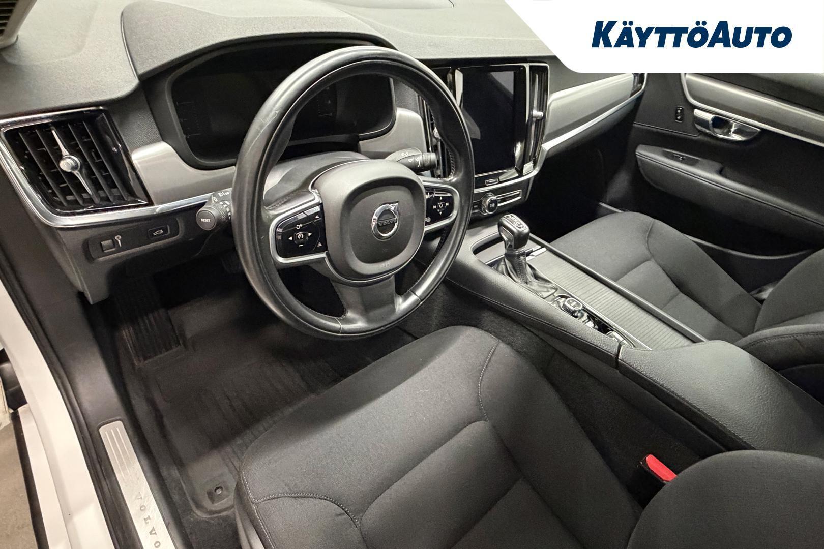 Volvo S90 D4 Business aut 2016, kuva 7/26