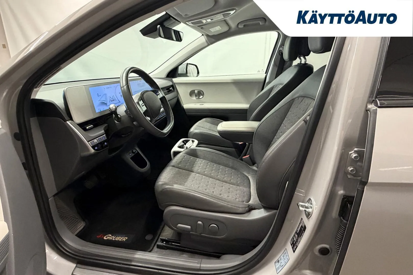 Hyundai IONIQ 5 FSM-543 carousel image