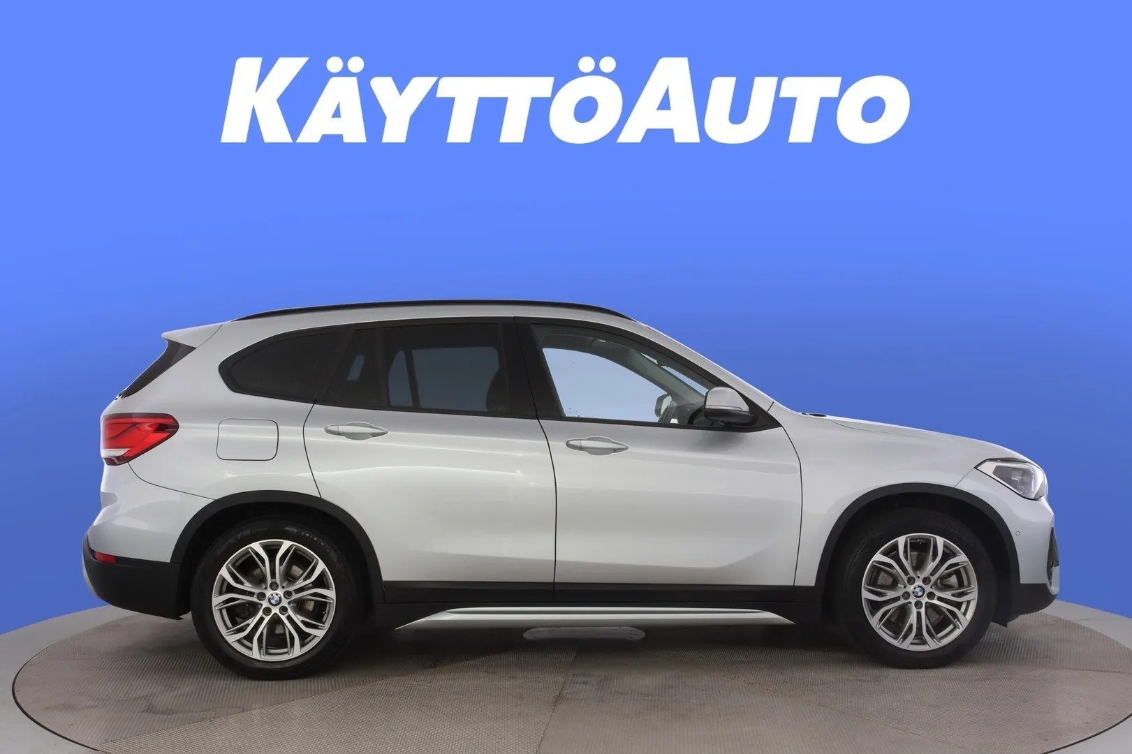 BMW X1 KVU-329 carousel image
