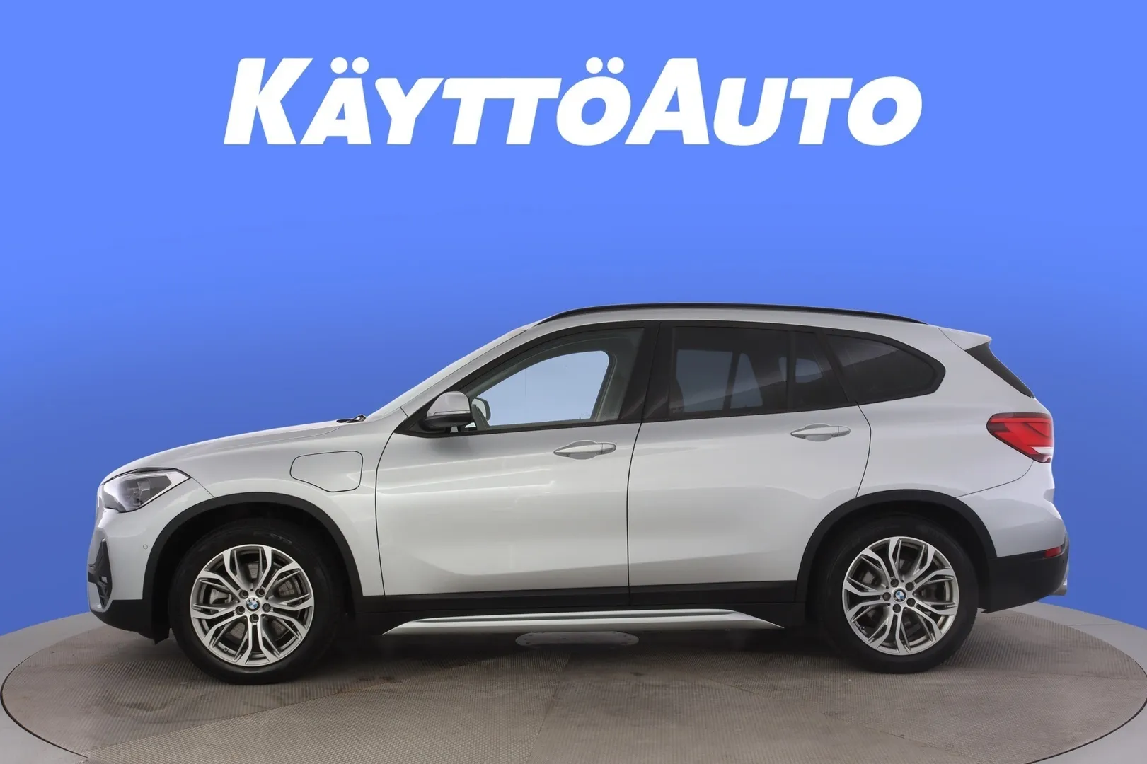 BMW X1 KVU-329 carousel image