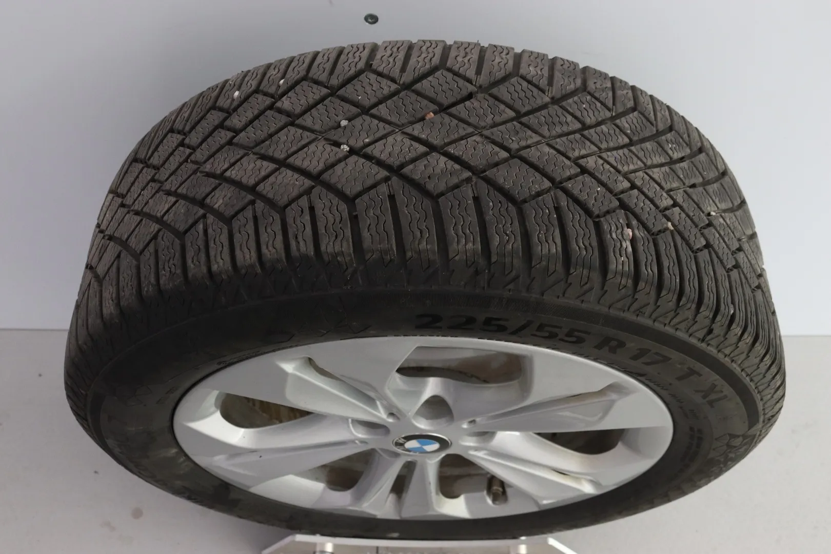 BMW X1 KVU-329 carousel image
