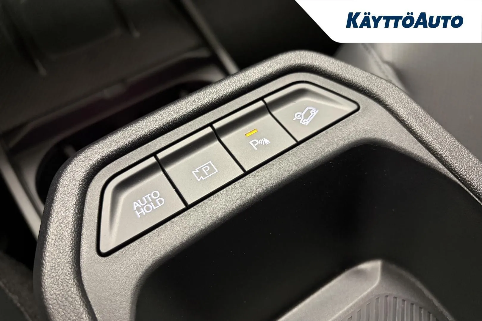 Kia EV4 FTG-619 carousel image