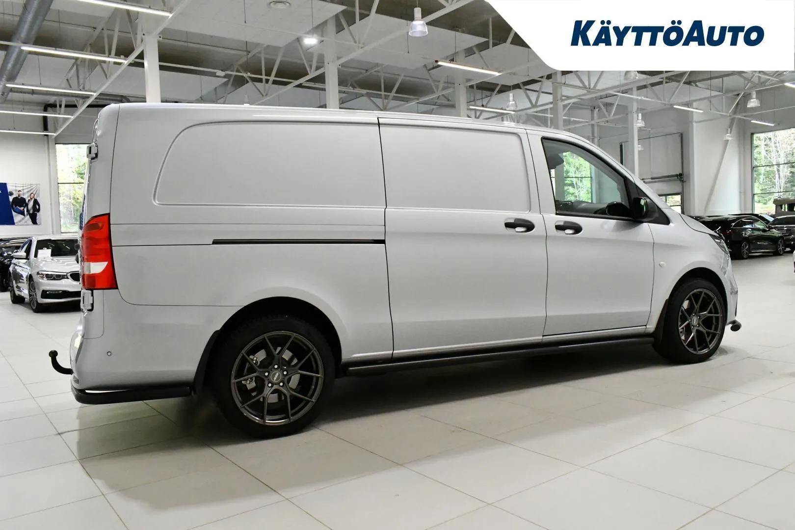 Mercedes-Benz Vito RXU-887 carousel image
