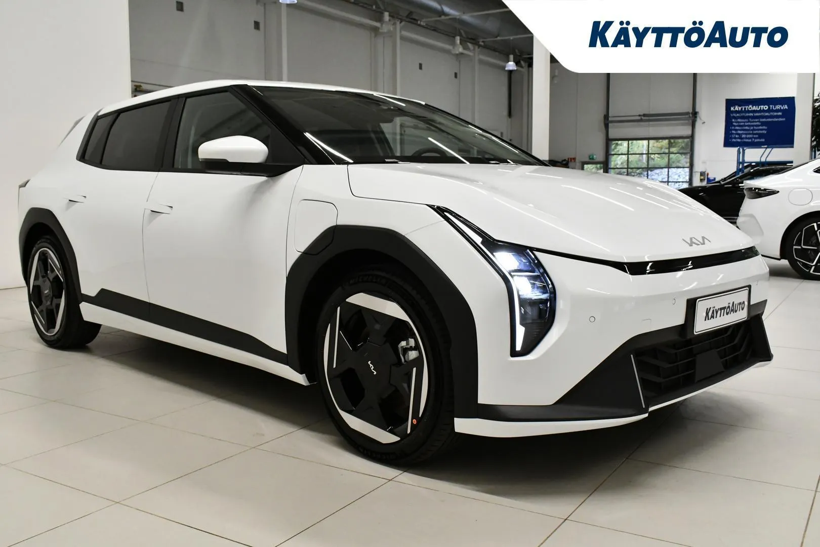 Kia EV4 FTG-660 carousel image