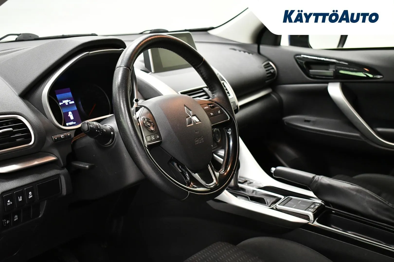 Mitsubishi Eclipse Cross YLC-325 carousel image
