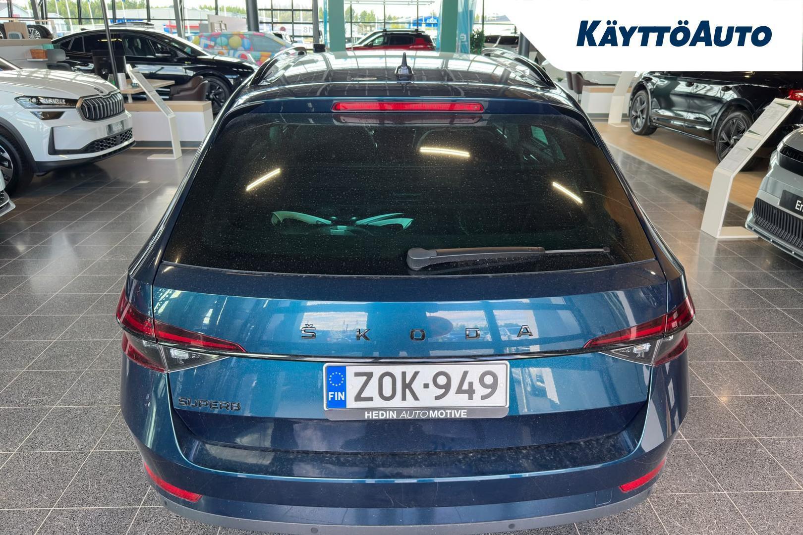 Skoda Superb 2022, kuva 6/21