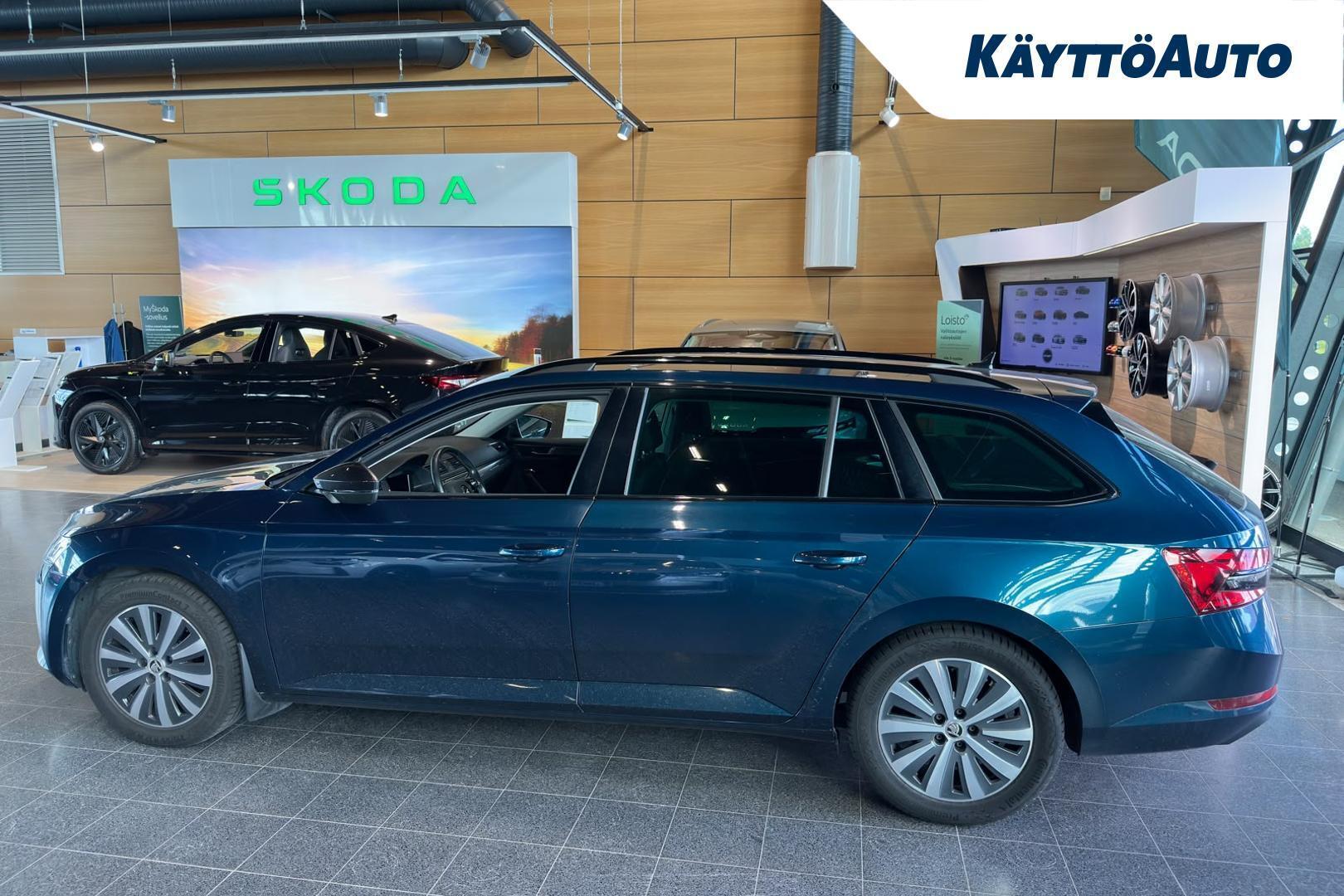 Skoda Superb 2022, kuva 4/21