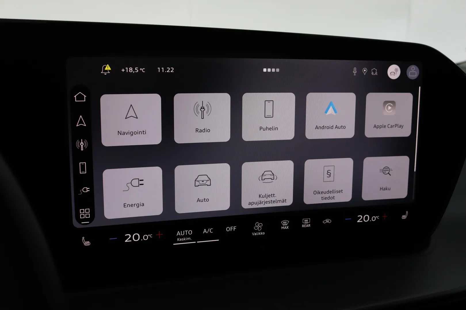 Audi Q3 FTF-624 carousel image