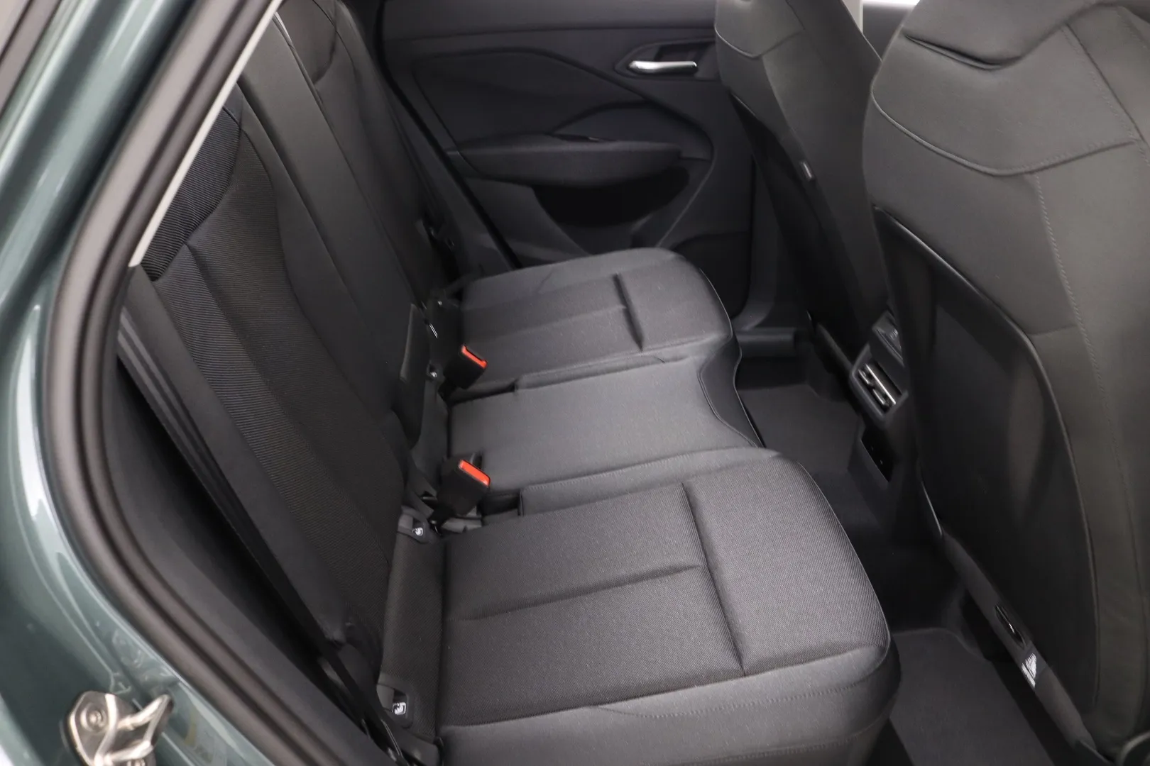 Audi Q3 FTF-624 carousel image