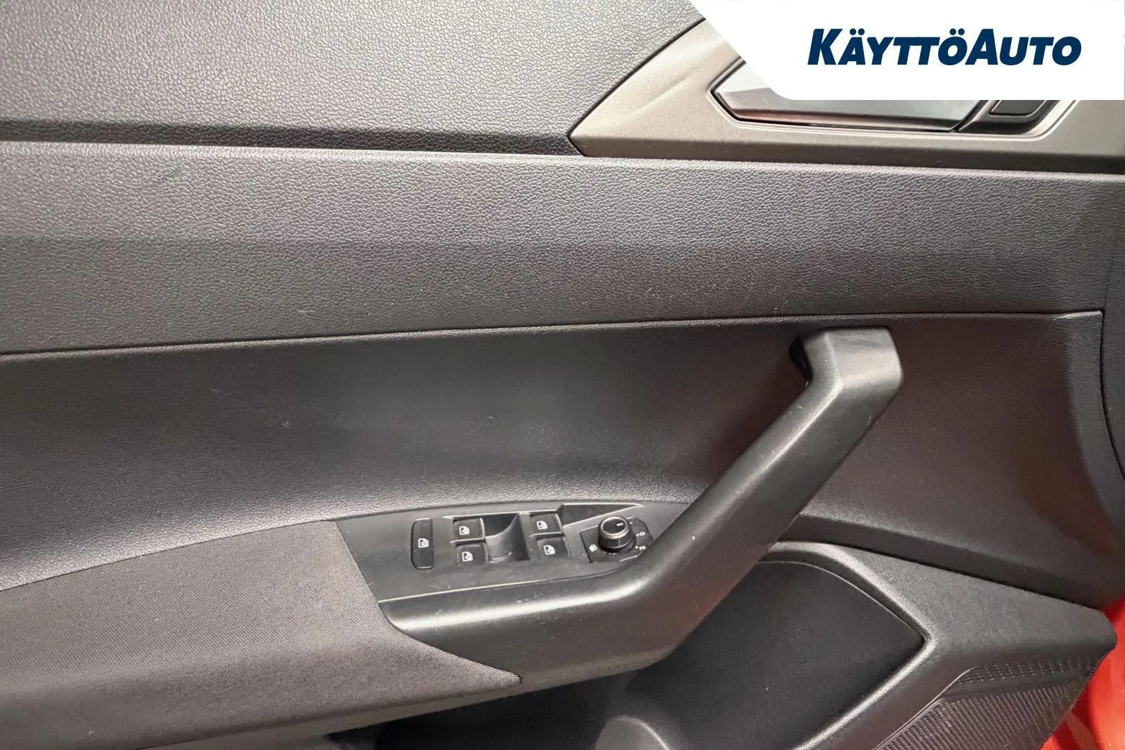 Volkswagen Polo KTA-735 carousel image