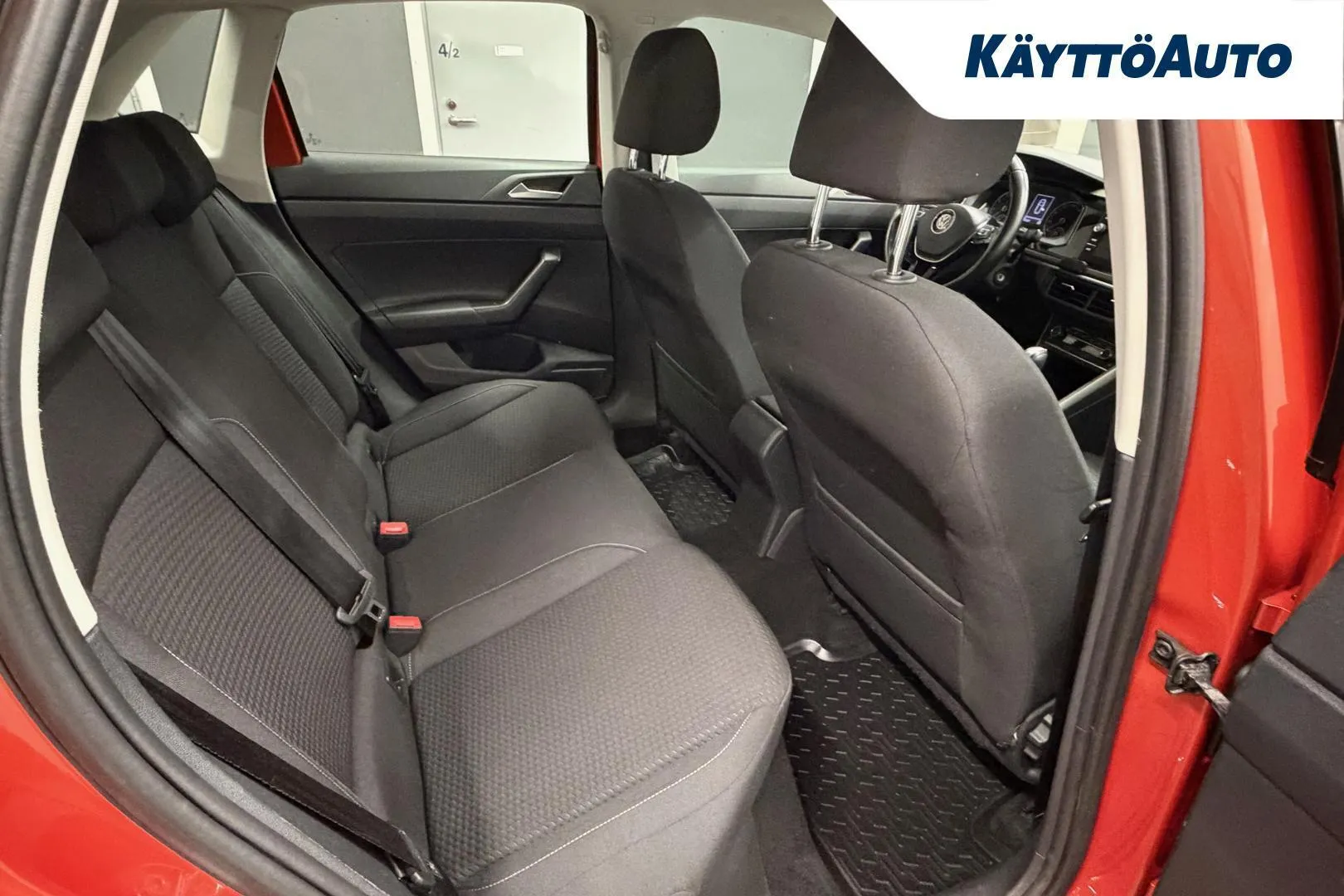 Volkswagen Polo KTA-735 carousel image