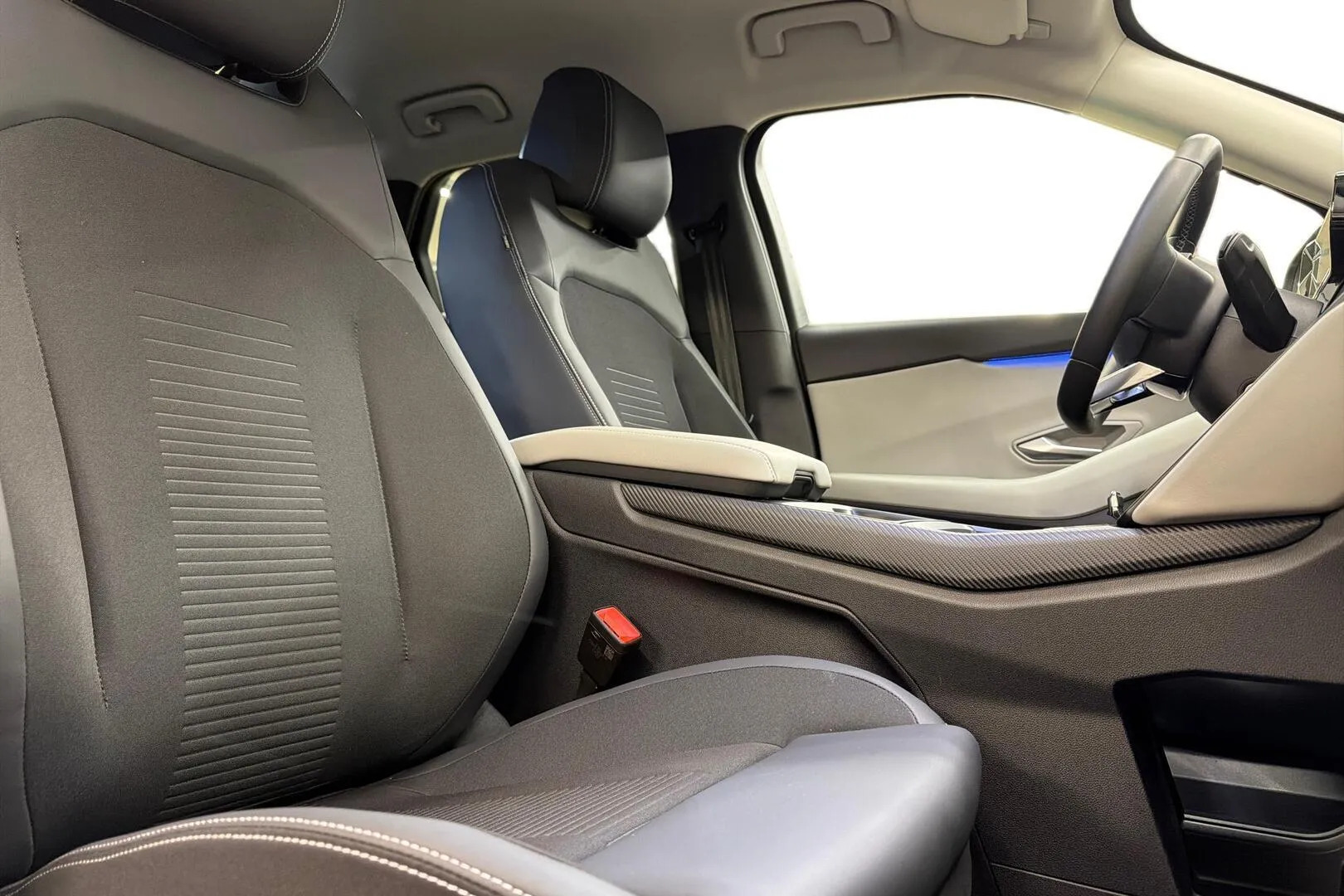 FORD EXPLORER MSO-485 carousel image