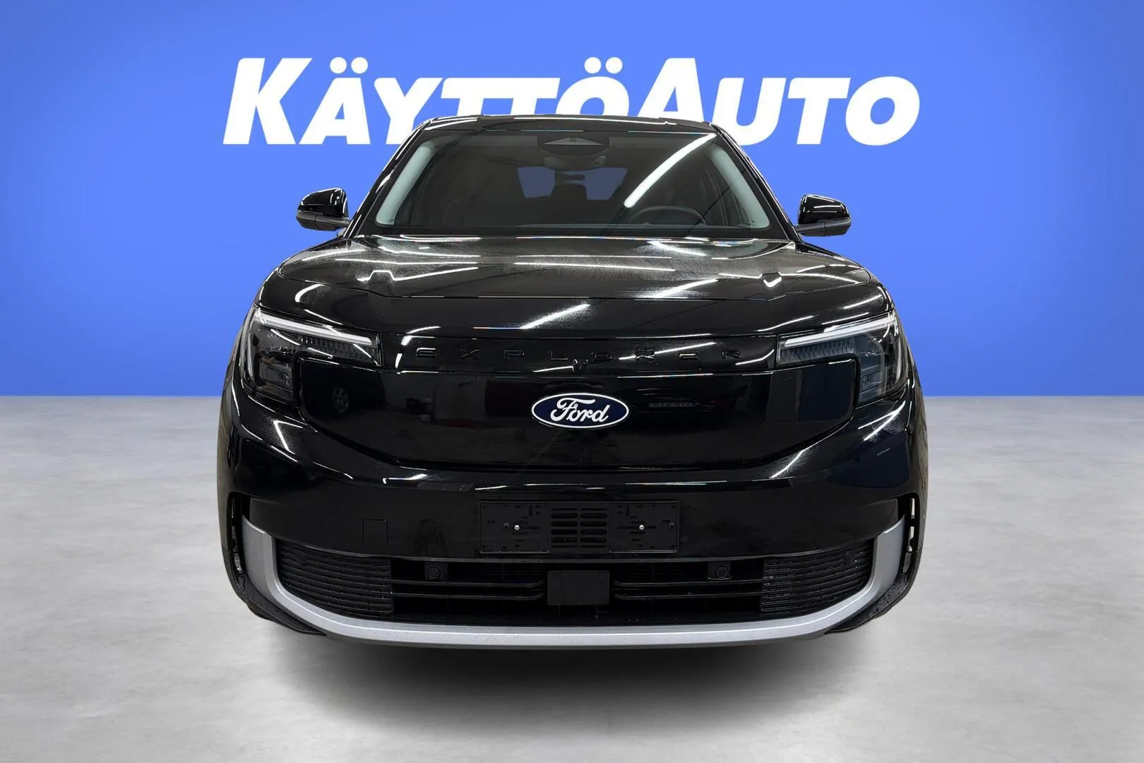FORD EXPLORER FTE-326 carousel image