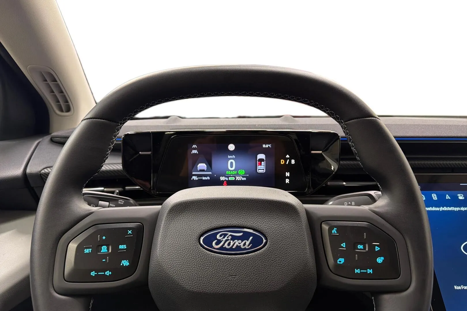 FORD EXPLORER FTE-326 carousel image