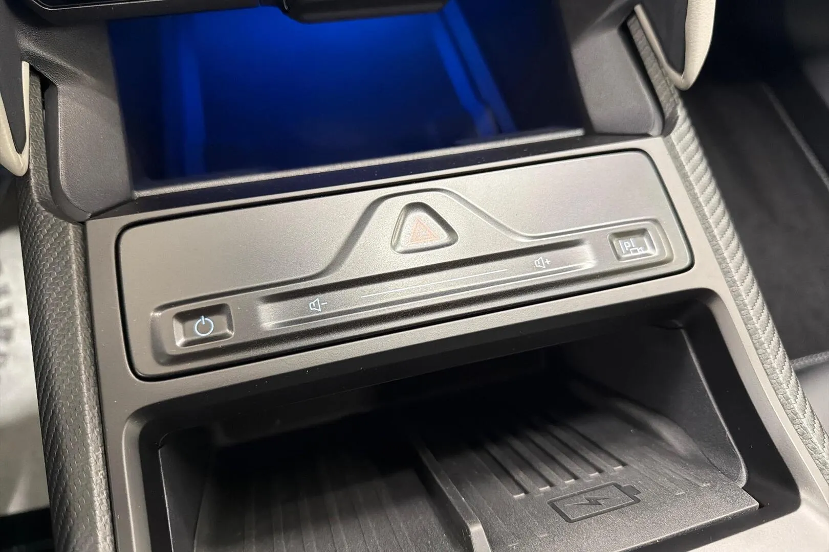 FORD EXPLORER FTE-344 carousel image