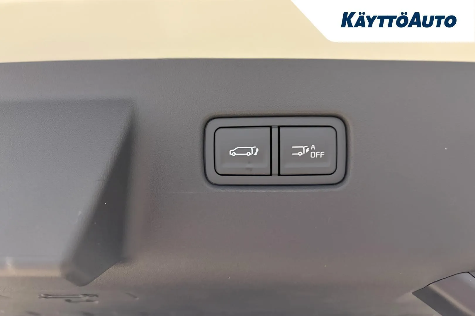 Kia PV5 SZX-248 carousel image