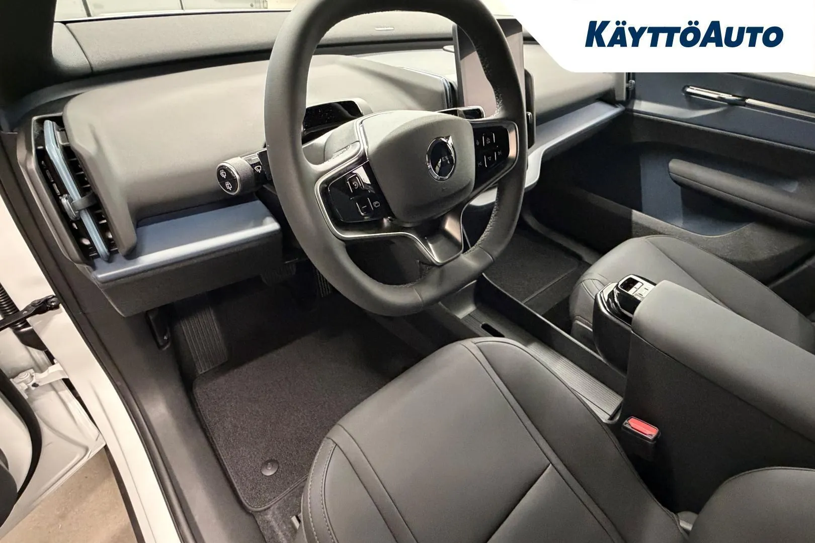 Volvo EX30 MSP-579 carousel image