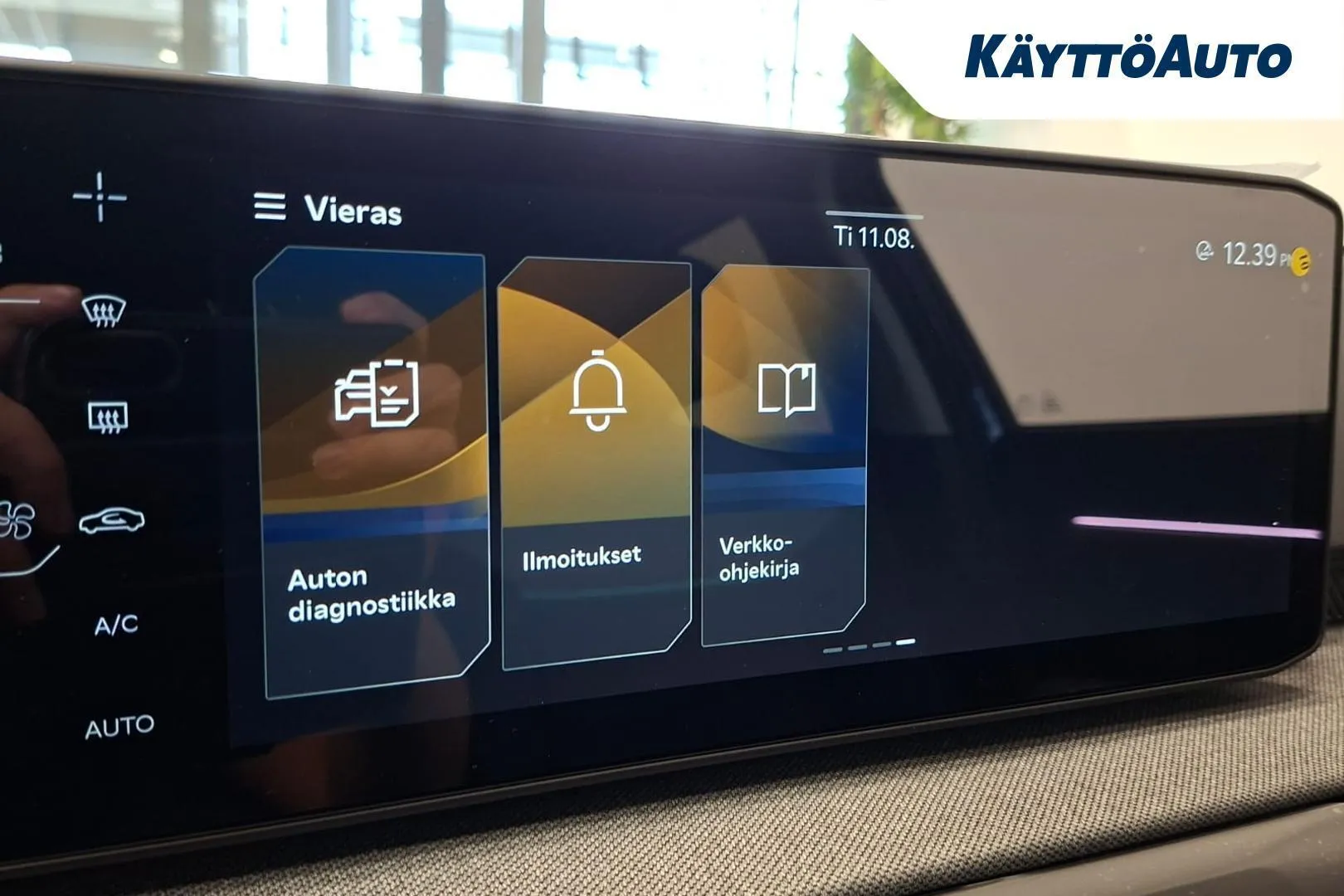 Kia EV4 FTG-635 carousel image