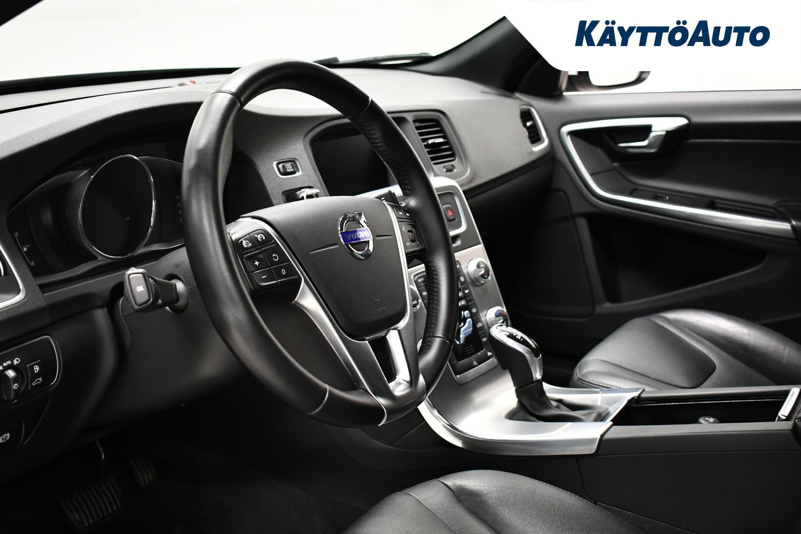 Volvo V60 T3 Business Summum Edition aut 2016, kuva 6/21