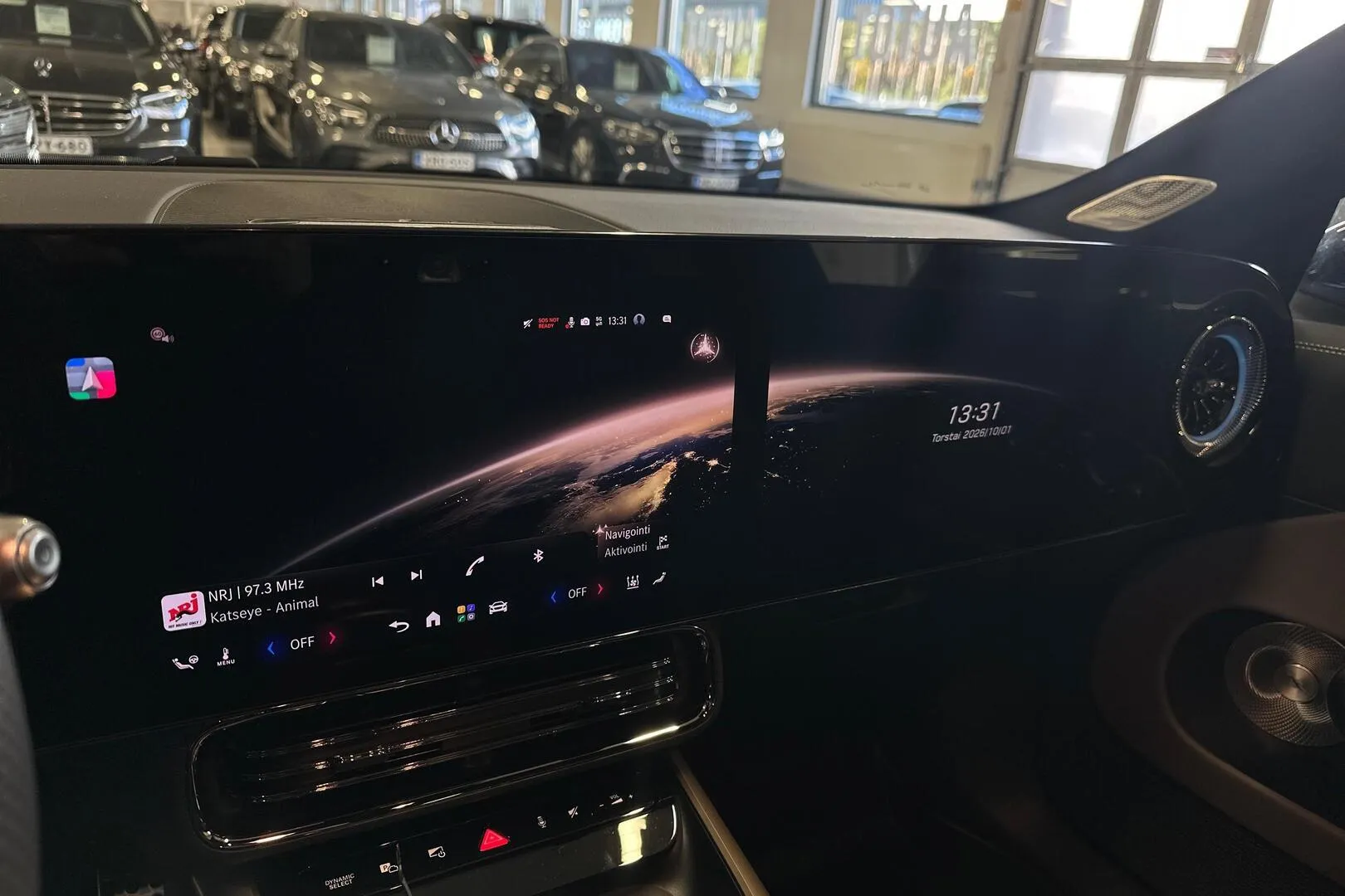 Mercedes-Benz CLA SZX-939 carousel image