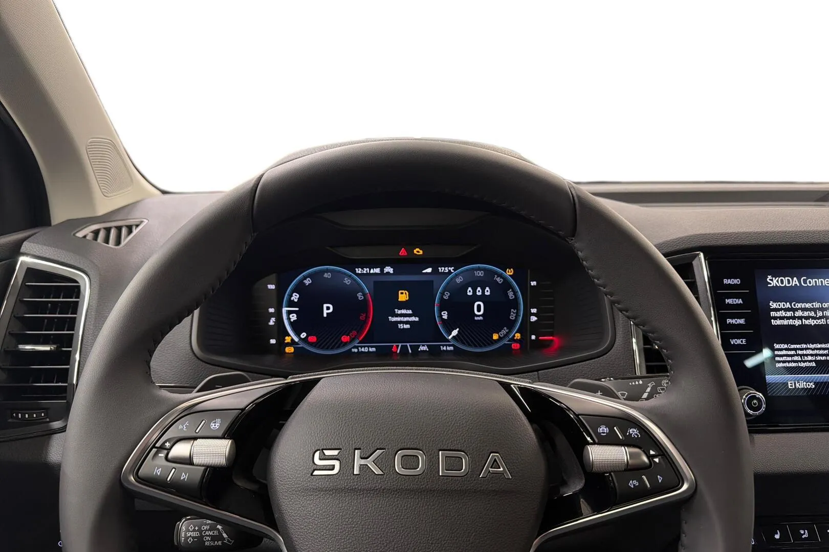 Skoda Karoq FTE-127 carousel image
