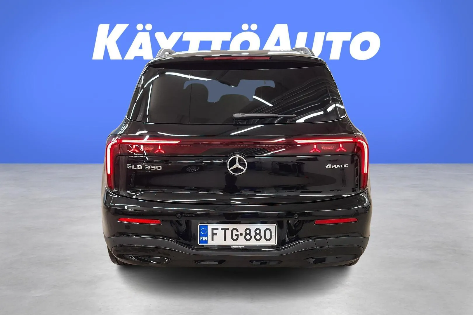Mercedes-Benz GLB FTG-880 carousel image