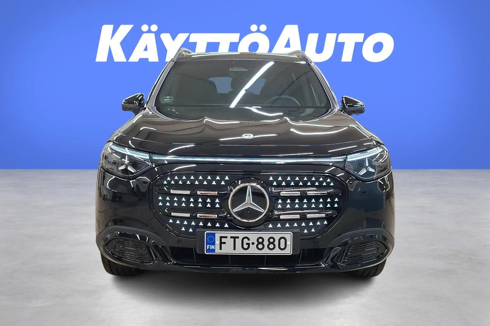 Mercedes-Benz GLB FTG-880 carousel image