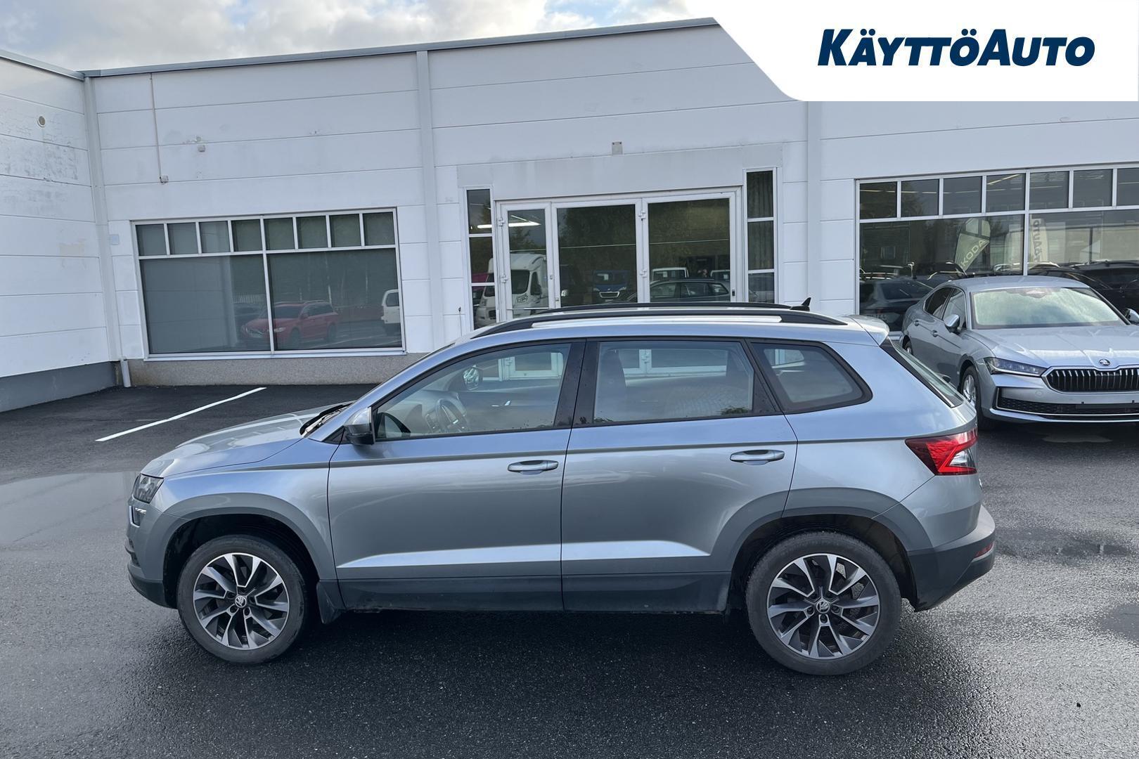 Skoda Karoq 2020, photo 3/5