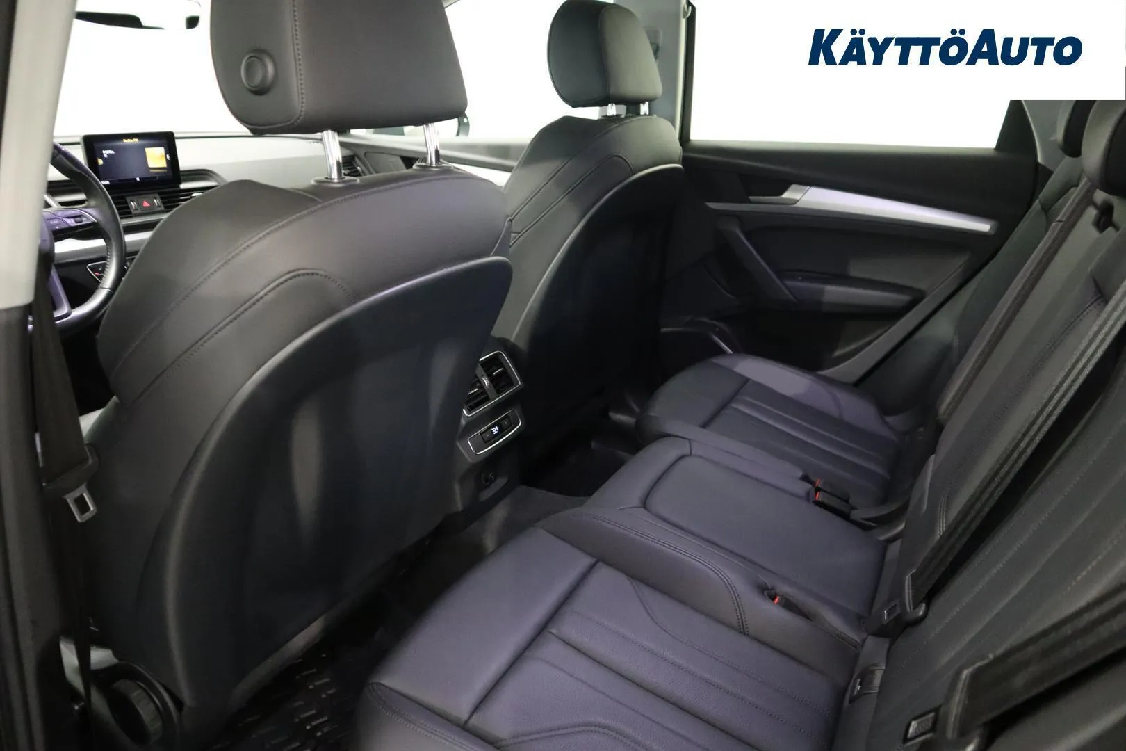 Audi Q5 CLY-972 carousel image