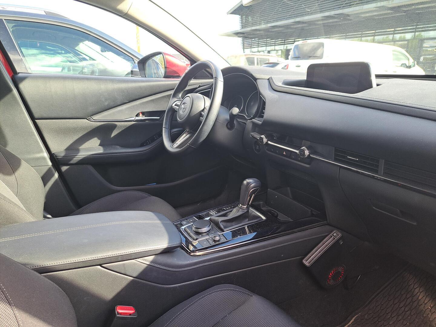 Mazda CX-30 2023, kuva 5/6