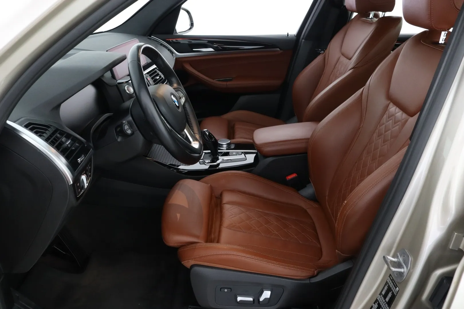 BMW X3 COU-570 carousel image