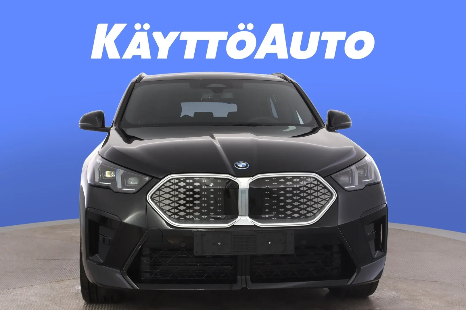 BMW iX2 SSL-692 carousel image