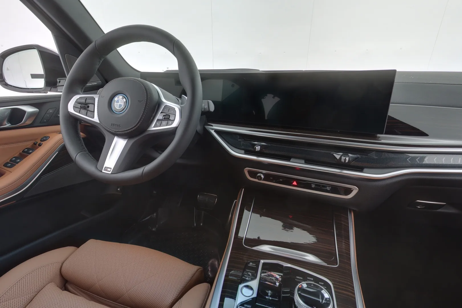 BMW X5 SSN-388 carousel image