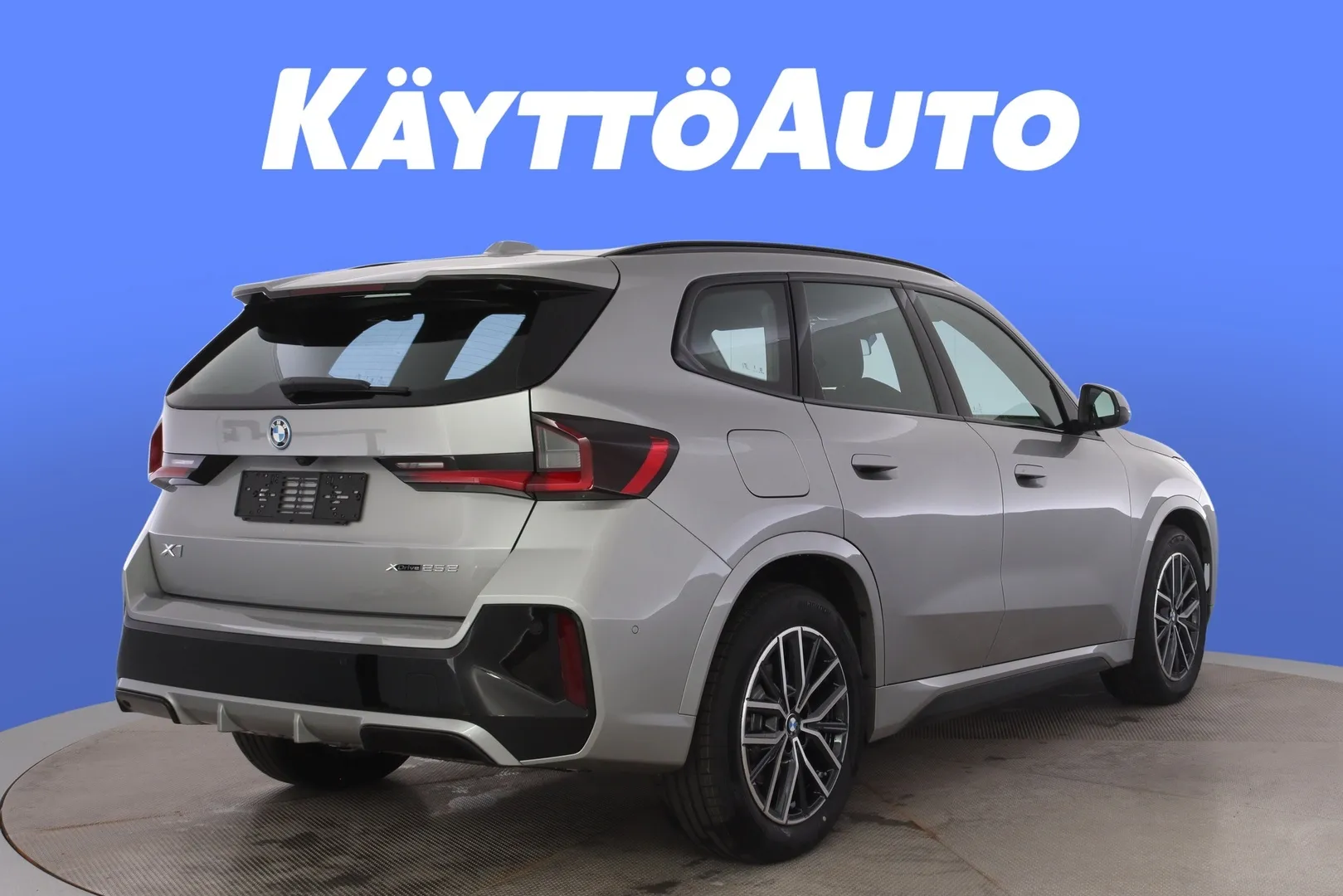 BMW X1 FTG-892 carousel image