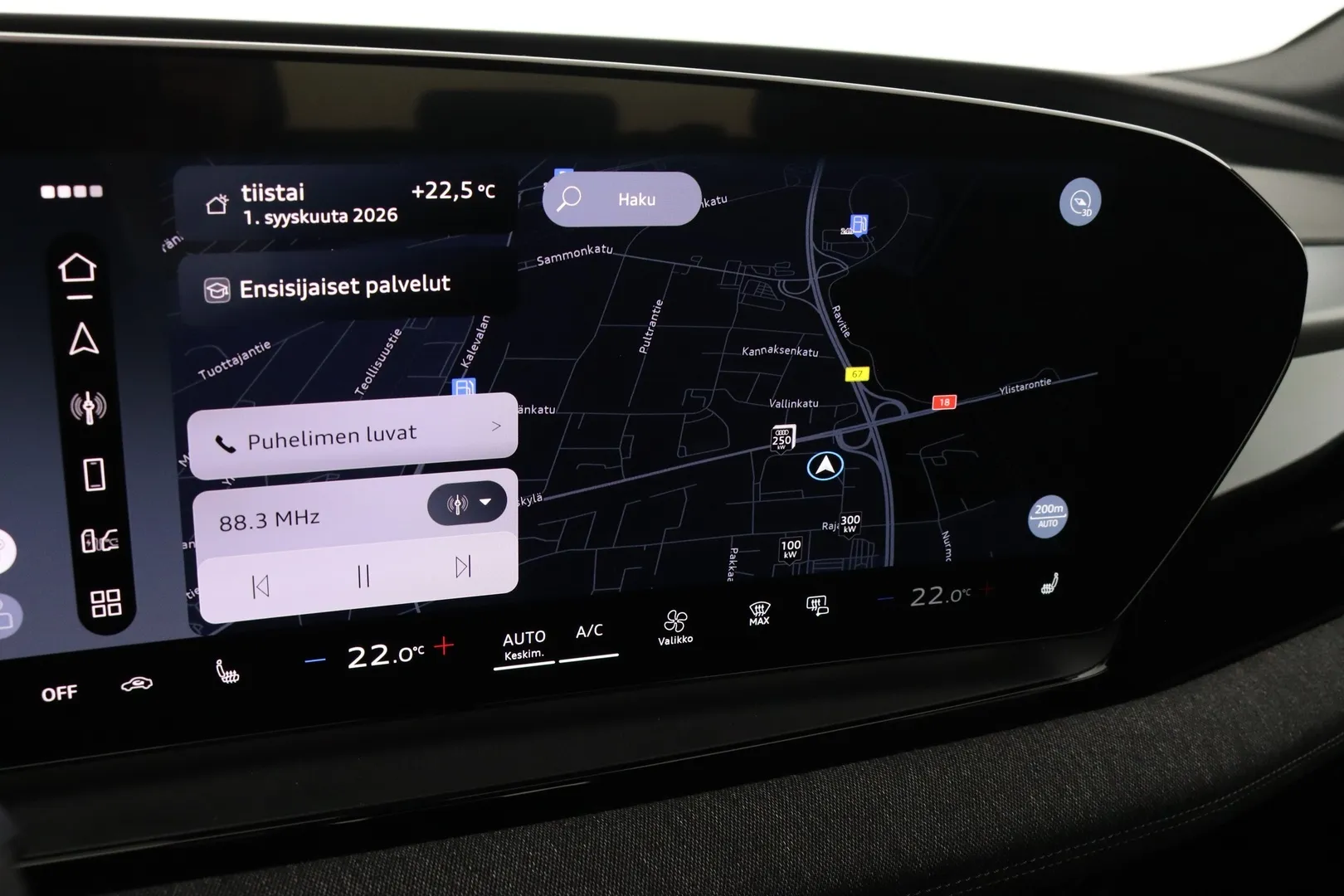 Audi Q6 e-tron ITJ-723 carousel image