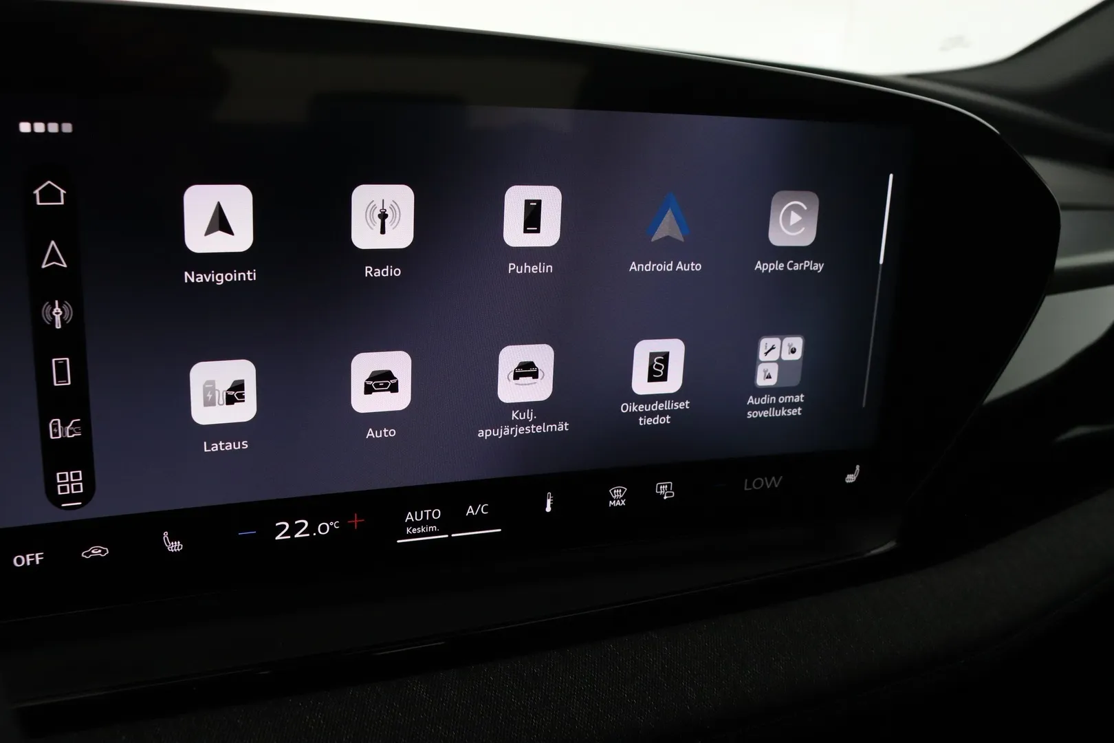 Audi Q6 e-tron ITC-675 carousel image