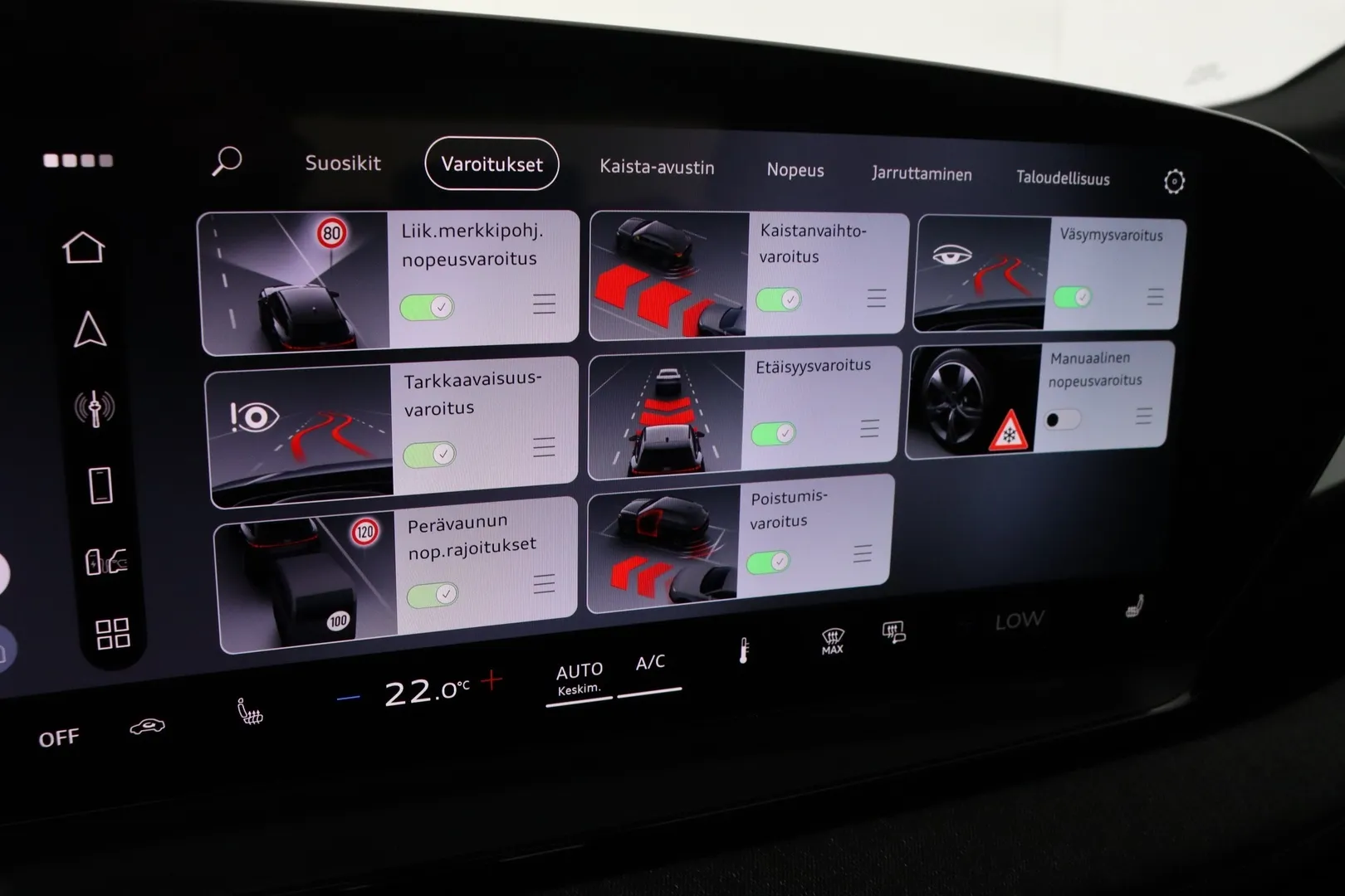 Audi Q6 e-tron ITC-675 carousel image