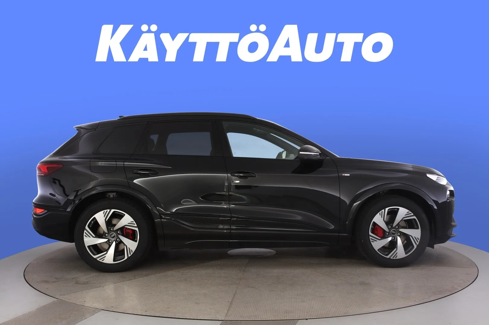 Audi Q6 e-tron ITC-675 carousel image