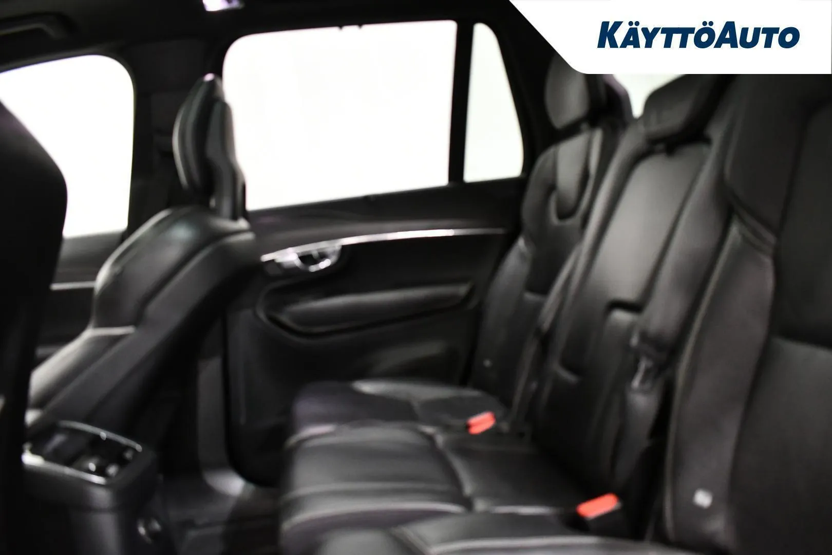 Volvo XC90 CRK-398 carousel image
