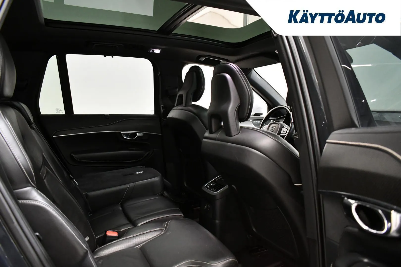 Volvo XC90 CRK-398 carousel image