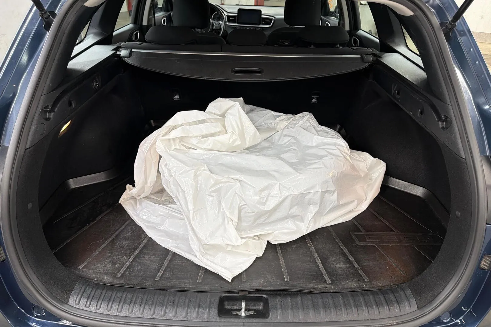 Kia Ceed CMC-446 carousel image