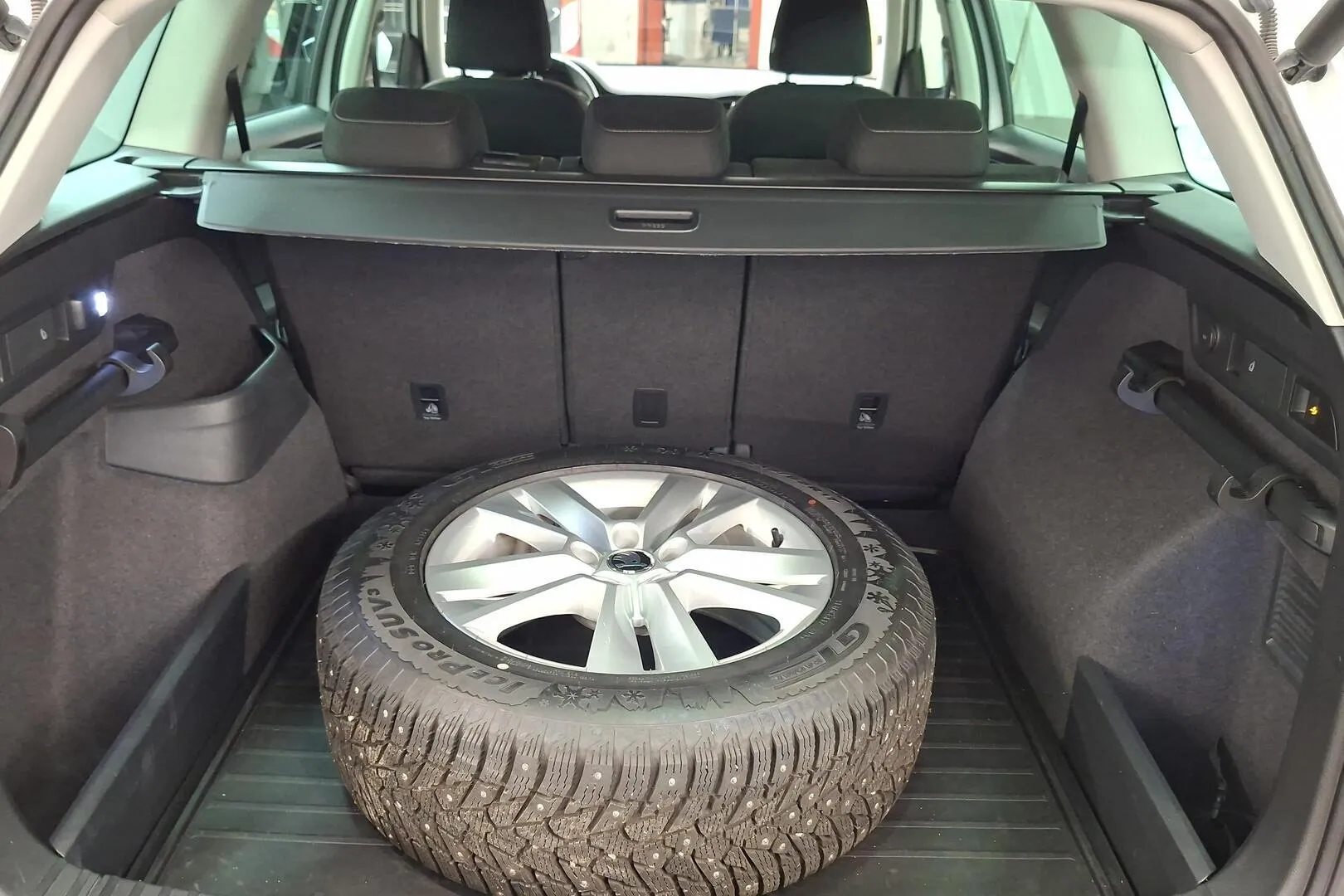 Skoda Kodiaq EPA-803 carousel image