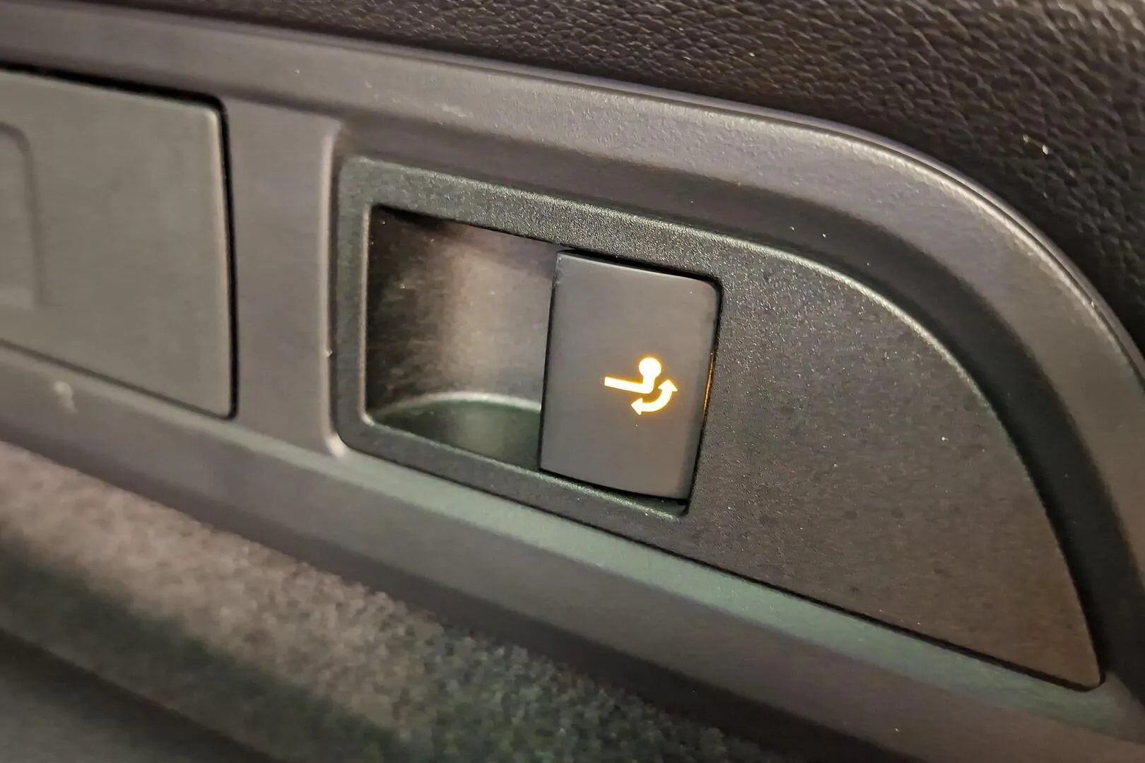 Skoda Kodiaq EPA-803 carousel image