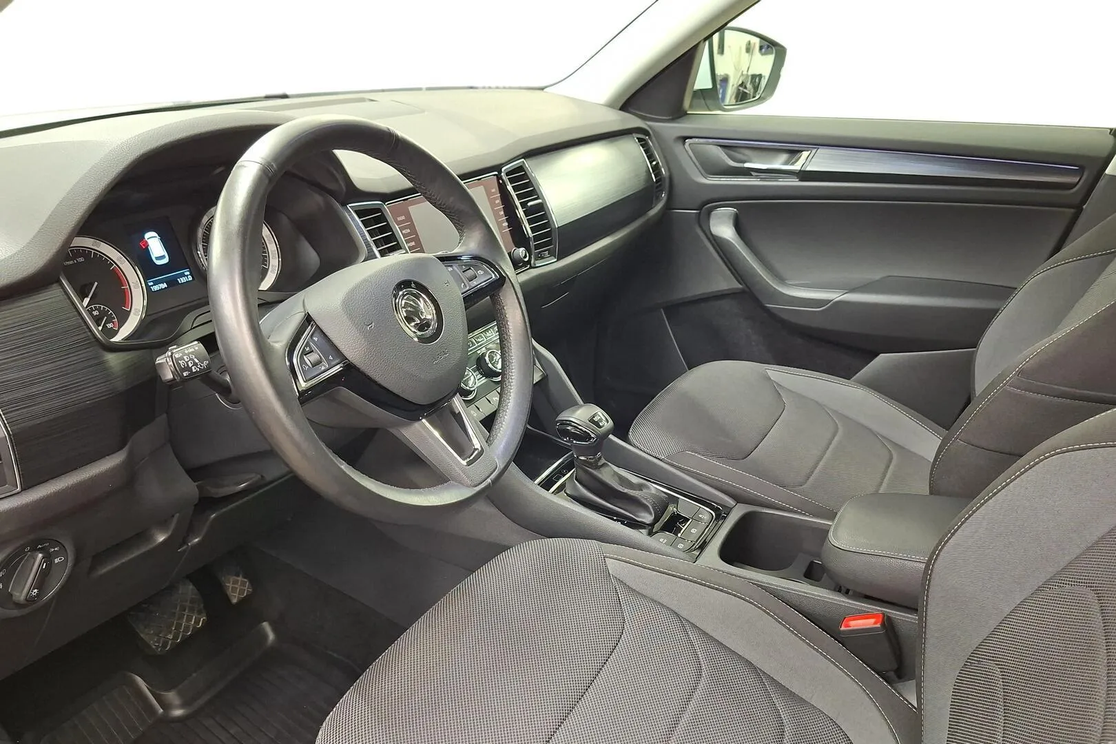 Skoda Kodiaq EPA-803 carousel image