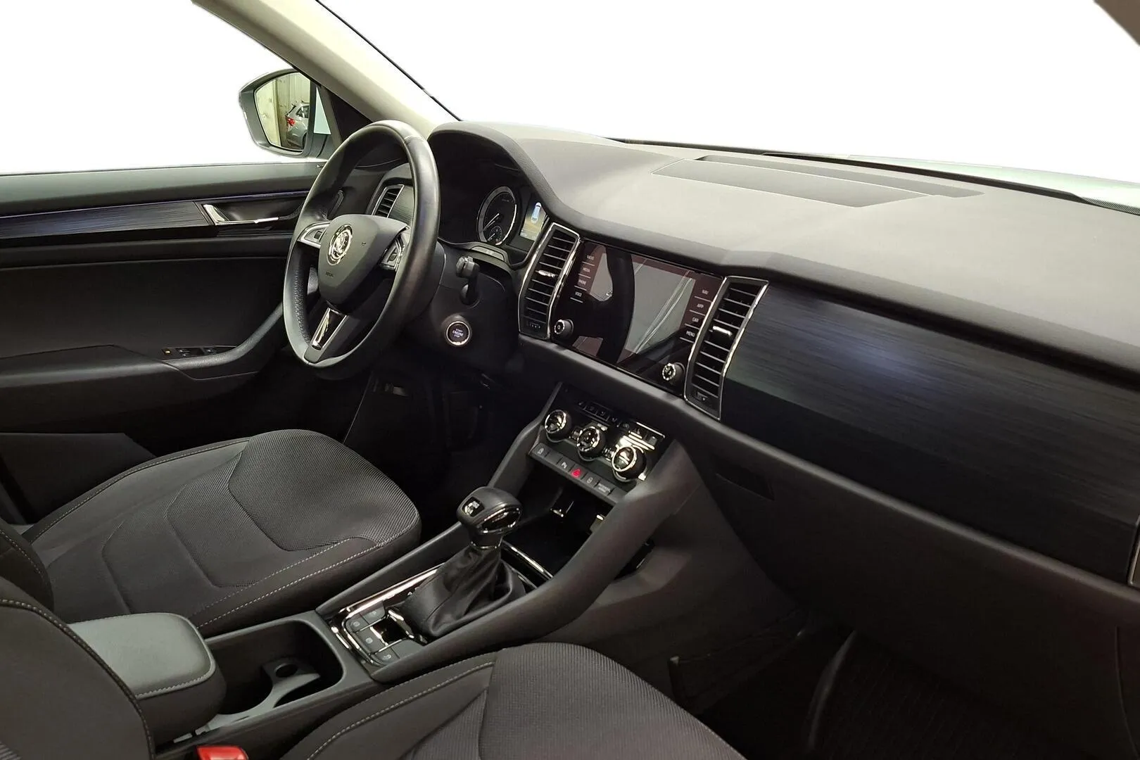 Skoda Kodiaq EPA-803 carousel image
