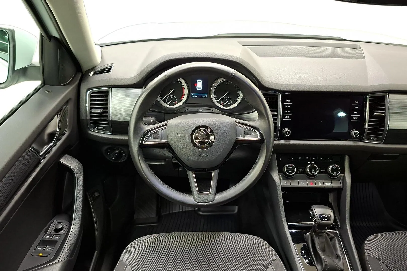 Skoda Kodiaq EPA-803 carousel image