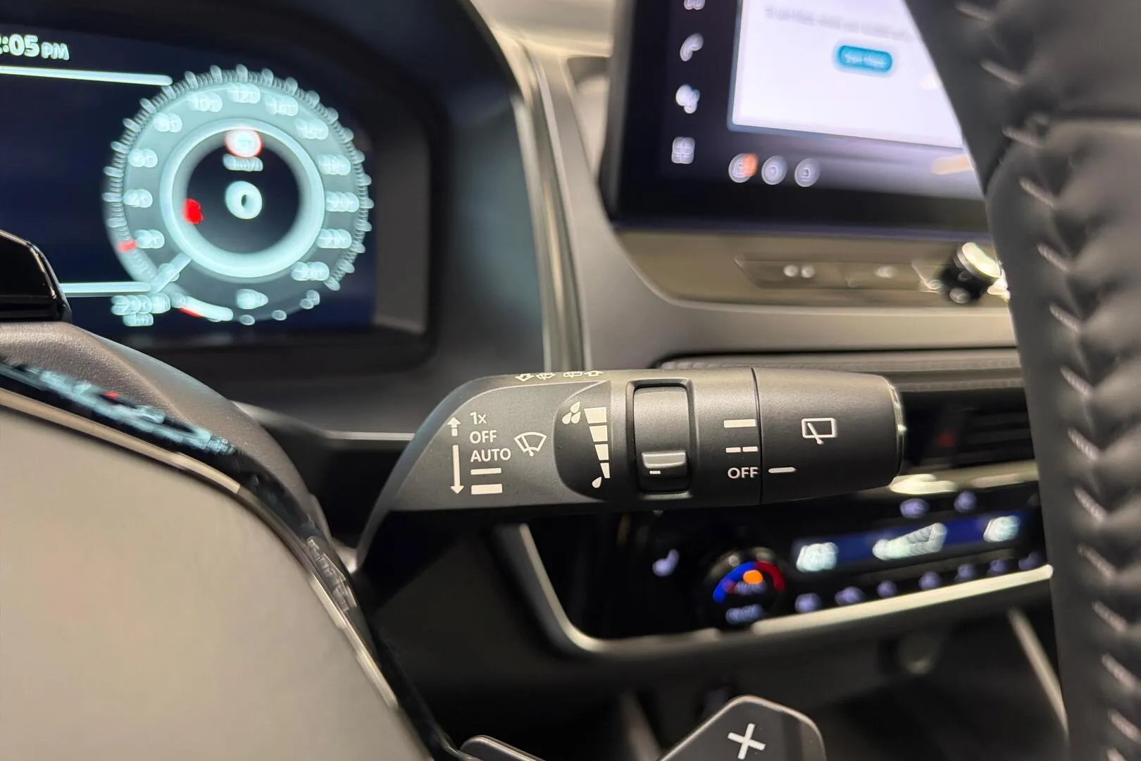 Nissan Qashqai SZS-156 carousel image